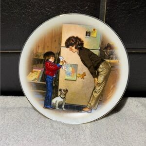 Decorative Avon Collectible Plate with Mother & Child Illustration